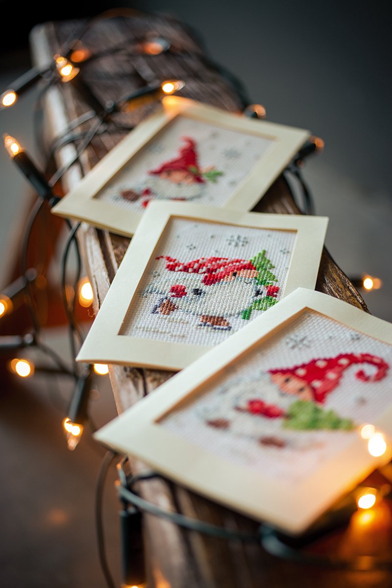 Vervaco - Wenskaart kit - Kerst - Kerstkabouters set van 3 - PN-0189708 - Borduren - Borduurpakket - Borduurpakket volwassenen - Borduurpakket kind — afbeelding 5