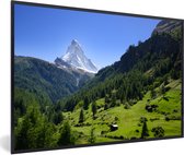 Fotolijst incl. Poster - Zwitserse Alpen in Matterhorn met groene bomen - 60x40 cm - Posterlijst