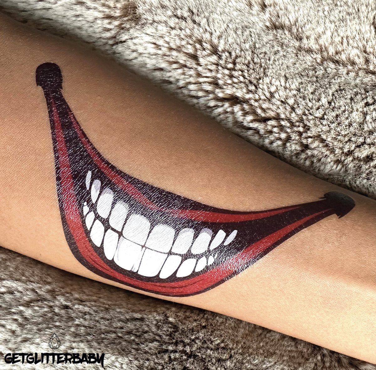 GetGlitterBaby® - Monden Tattoo Halloween / Decoratie Versiering / Carnaval Schmink Make Up Tattoos / Tijdelijke Tattoo / Nep Tatoeage - Clown / Skull / Joker — afbeelding 3