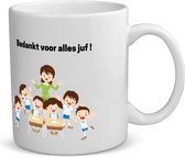 Akyol - bedankt voor alles juf! koffiemok - theemok - Juf - leraressen - verjaardag - cadeautje voor juf - juf artikelen - kado - geschenk - gift - verjaardagscadeau - juffendag - 350 ML inhoud