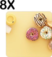 BWK Stevige Placemat - Koffie en Donuts op een Gele Achtergrond - Set van 8 Placemats - 50x50 cm - 1 mm dik Polystyreen - Afneembaar