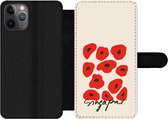 Bookcase Geschikt voor iPhone 11 Pro Max telefoonhoesje - Bloemen - Klaproos - Patronen - Met vakjes - Wallet case met magneetsluiting
