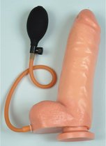 Réel Dildo Love Toy Penis 22 cm with pump and suction cup