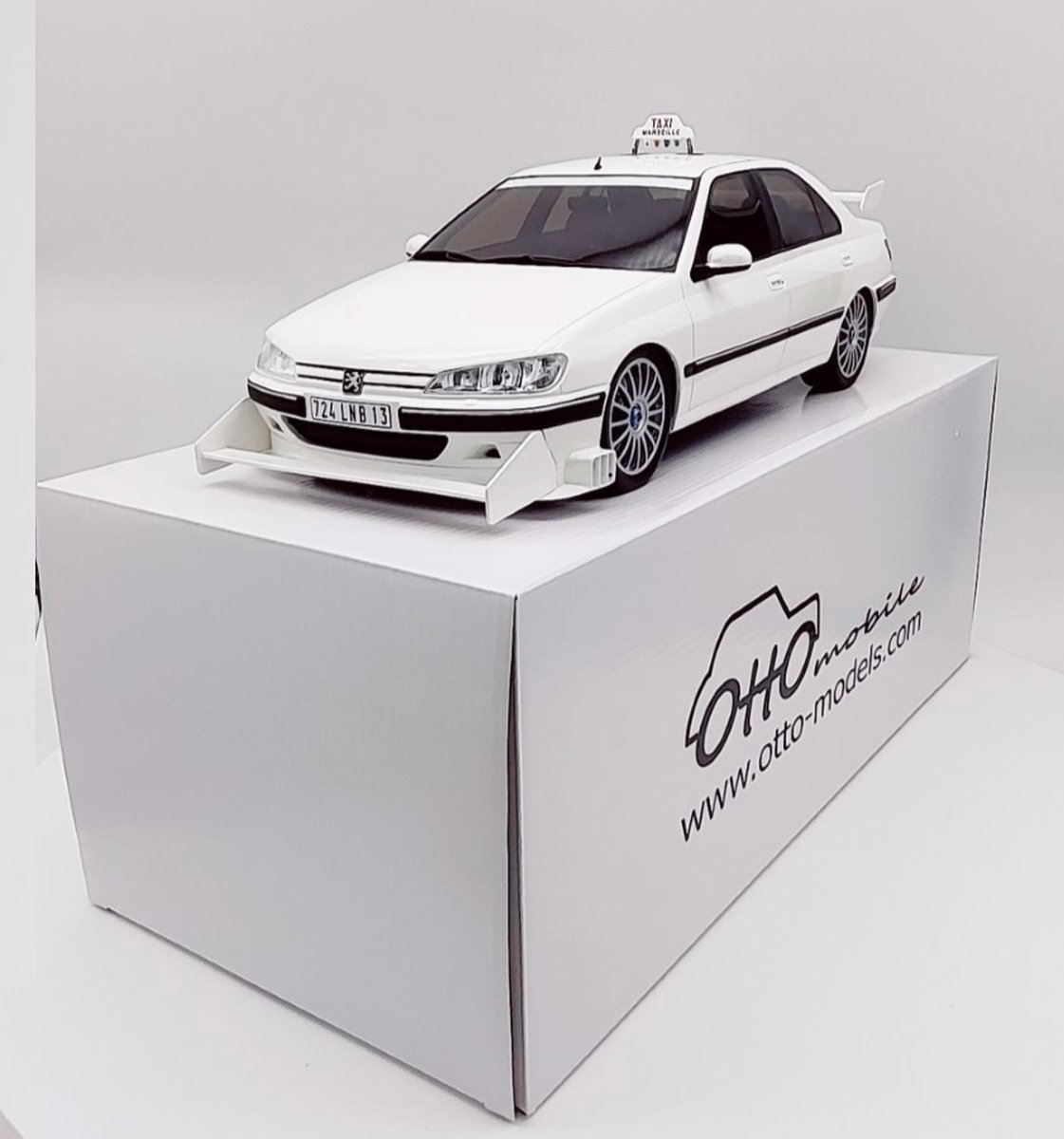 Otto Mobile 1/12 Peugeot 406 Taxi from the movie Taxi Daniel