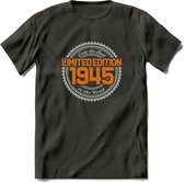 1945 Limited Edition Ring T-Shirt | Zilver - Goud | Grappig Verjaardag en Feest Cadeau Shirt | Dames - Heren - Unisex | Tshirt Kleding Kado | - Donker Grijs - 3XL