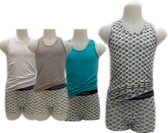 Drie jongensonderhemdjes en boxershorts met olifantenprint en één effen grijs setje, met 'Winkies' band.