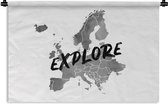 Wandkleed - Wanddoek - Europakaart in grijze waterverf met de tekst "Explore" over de landen - zwart wit - 90x60 cm - Wandtapijt