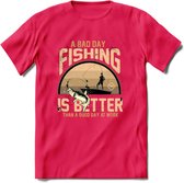 A Bad Day Fishing - Vissen T-Shirt | Beige | Grappig Verjaardag Vis Hobby Cadeau Shirt | Dames - Heren - Unisex | Tshirt Hengelsport Kleding Kado - Roze - L