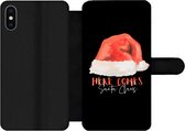 Bookcase Geschikt voor iPhone X telefoonhoesje - Kerst - Kerstman - Quotes - Spreuken - Here comes Santa Claus - Met vakjes - Wallet case met magneetsluiting