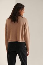 NA-KD round neck knitted sweater Dames Sweaters - Maat Small