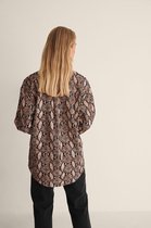 NA-KD snake shirt Dames Shirts & Blouses - Maat EU 38