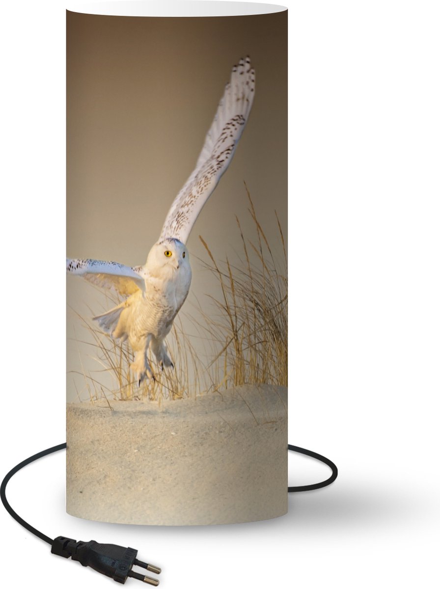 Lamp - Nachtlampje - Tafellamp slaapkamer - Wegvliegende sneeuwuil tijdens zonsopgang - 70 cm hoog - Ø29.6 cm - Inclusief LED lamp