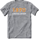 1970 Limited Edition T-Shirt | Goud - Zilver | Grappig Verjaardag en Feest Cadeau Shirt | Dames - Heren - Unisex | Tshirt Kleding Kado | - Donker Grijs - Gemaleerd - L