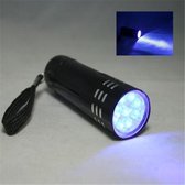 Mini Zaklamp UV-licht met 9 Blacklight LED's - Zwarte uitvoering - Inclusief batterijen