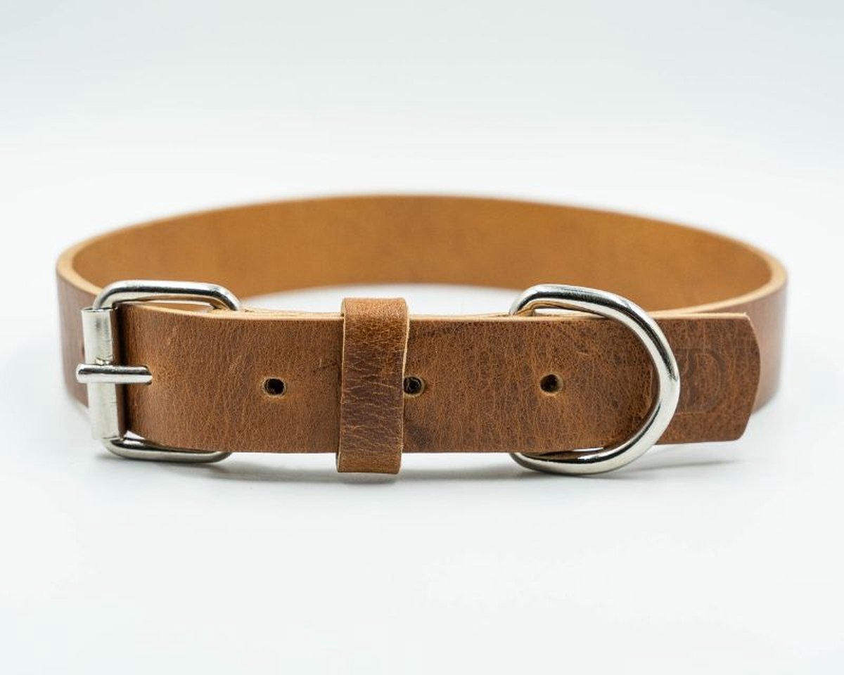 Boef The Label - Leren halsband voor honden - Halsband - Leer - Rustic muddy - licht bruin - Taupe - Maat S - 23 tot 35 cm