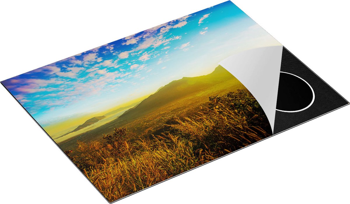 Chefcare Inductie Beschermer Bergen met Mist in Thailand - 70x52 cm - Afdekplaat Inductie - Kookplaat Beschermer - Inductie Mat