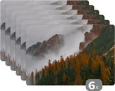 Placemats - Berg - Boom - Natuur - Mist - Placemats kunststof - 45x30 cm - Onderleggers - 6 stuks