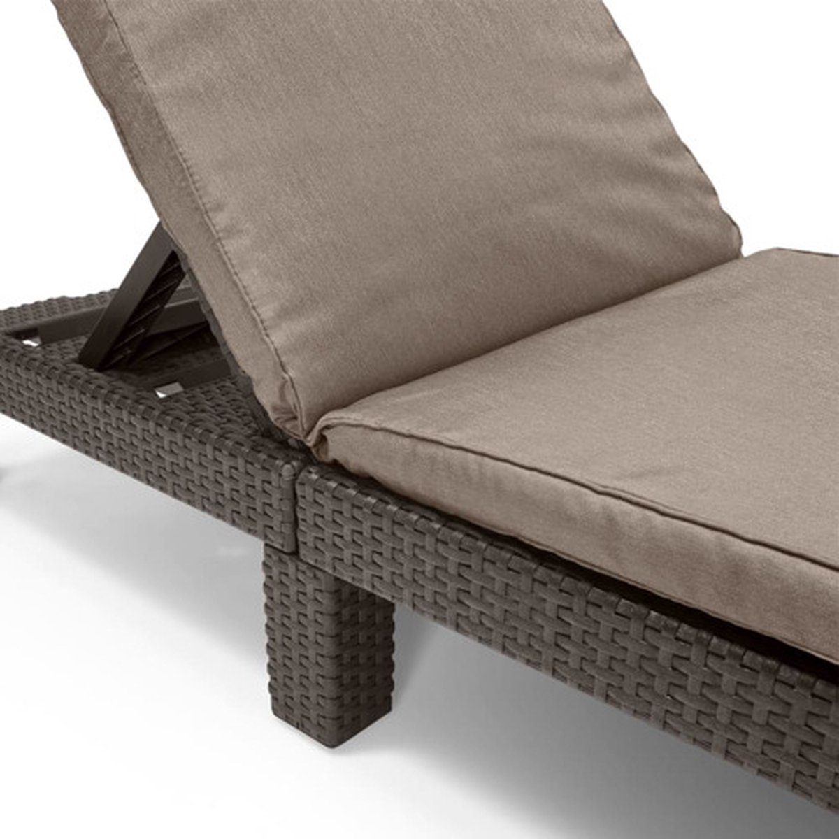 Bol.com Keter - Ligbed - met - kussen - Daytona - bruin aanbieding