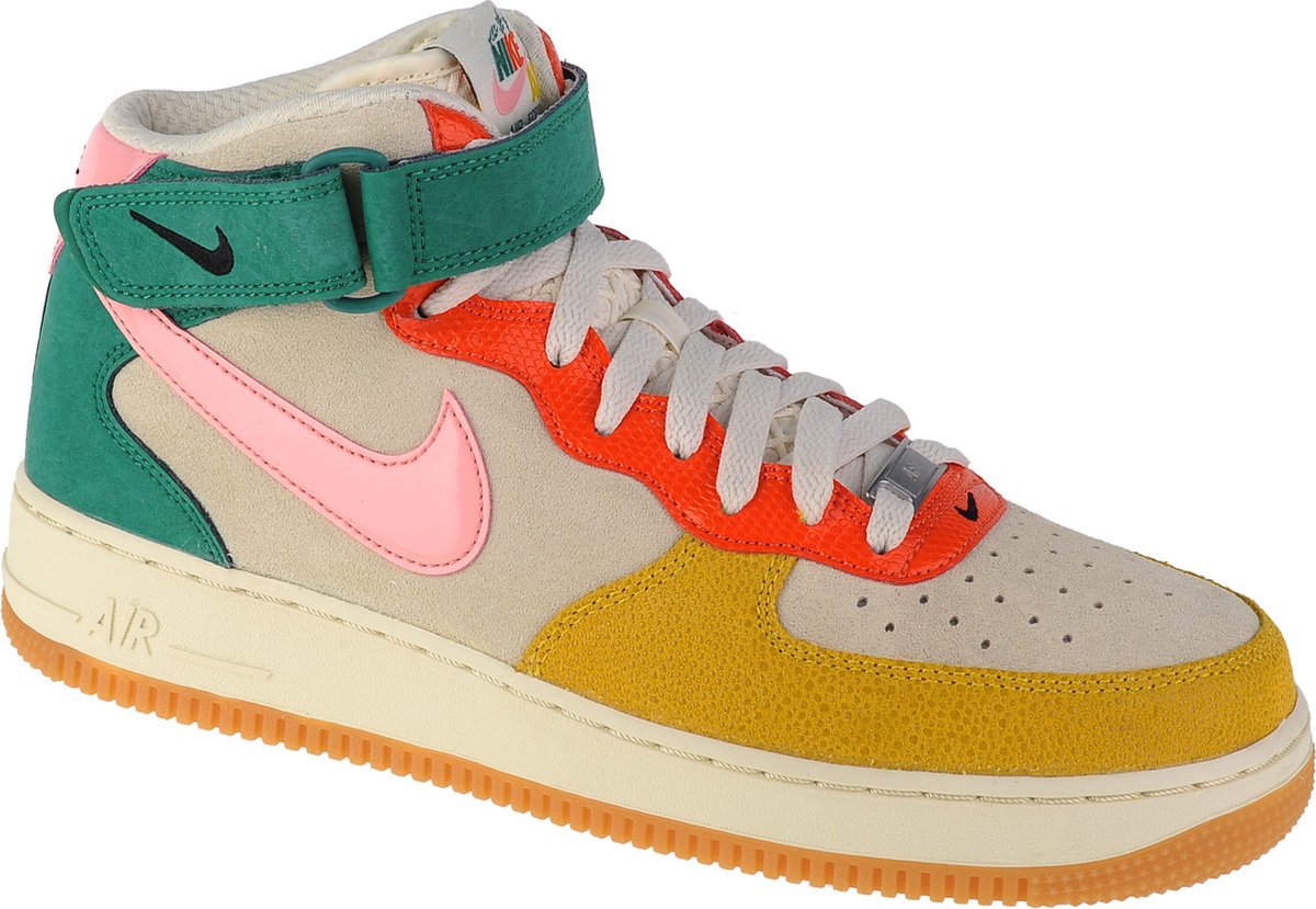 Nike Air Force 1 Mid DR0158-100 Mannen Sneakers Beige
