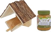 Vogelhuisje/voederhuisje/pindakaashuisje hout met dak van boomschoors inclusief vogelpindakaas - Vogelvoederhuisje