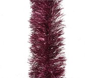 1x stuks kerstslingers framboos roze (magnolia) 270 x 10 cm - Folie lametta guirlandes/slingers