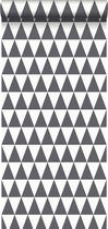 krijtverf eco texture vliesbehang grafisch geometrische driehoek zwart en mat wit - 148672 ESTAhome