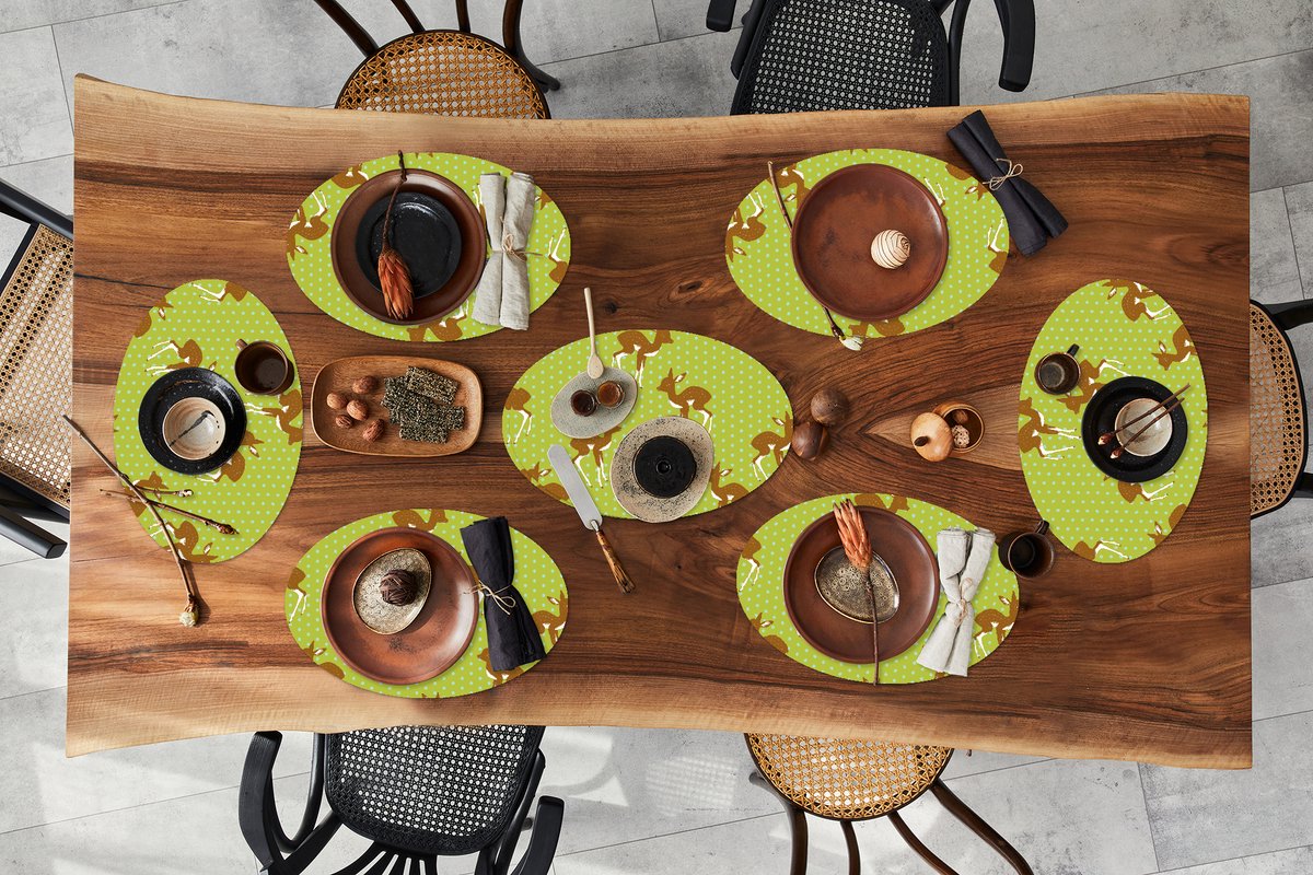 Placemats ovaal - Onderleggers - Ovale placemats - Patronen - Hert - Stippen - 8 stuks