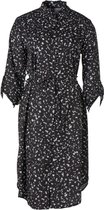 Dames zwarte jurk 3/4 mouwen met kraag, knopen, strik-ceintuur  met wit/pastel blauwe print | Maat M