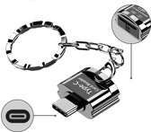 NÖRDIC CRD-007 OTG USB-C 3.1 Kaartlezer - Sleutelhanger - Tot 2TB - 5Gbps - Grijs