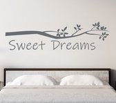 Stickerheld - Muursticker Sweet dreams met tak - Slaapkamer - Droom zacht - Lekker slapen - Engelse Teksten - Mat Donkergrijs - 48.2x175cm