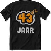 43 Jaar Feest kado T-Shirt Heren / Dames - Perfect Verjaardag Cadeau Shirt - Goud / Zilver - Maat M