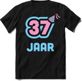 37 Jaar Feest kado T-Shirt Heren / Dames - Perfect Verjaardag Cadeau Shirt - Licht Blauw / Licht Roze - Maat XL