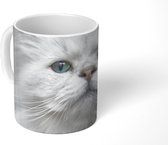 Mok - Witte Perzische kat met helder blauwe ogen - 350 ML - Beker - Uitdeelcadeautjes