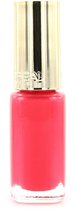 L’Oréal Paris Color Riche Le Vernis - 826 Punchy Lychee - Roze - Nagellak