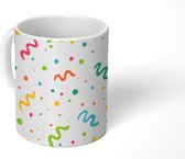 Mok - Koffiemok - Patronen - Confetti - Feest - Jongens - Kinderen - Kids - Kind - Mokken - 350 ML - Beker - Koffiemokken - Theemok