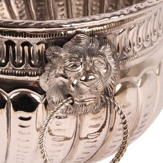 - pot de fleur | Argent ancien | ø19 cm - argent - ø19 cm poids : 2800 grammes pays d'origine : indiacbs code : 83062900 marque : dutch style