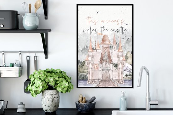 Cadre photo avec affiche - Cette princesse règne sur le castle - Citations - Proverbes - Enfants - Kids - Bébé - Princess - 40x60 cm - Cadre pour affiche
