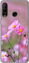 Geschikt voor Huawei P30 Lite hoesje - Bloemen - Buiten - Roze - Siliconen Telefoonhoesje