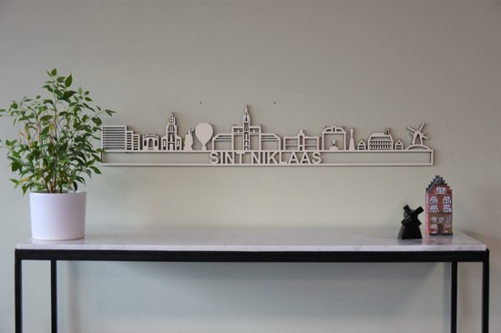 Skyline Sint Niklaas Bois de chêne 130 Cm Décoration murale pour le mur avec texte City Shapes