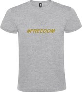 Grijs T shirt met print van "BORN TO BE FREE " print Goud size XXXL