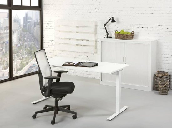 ABC Kantoormeubelen ergonomisch design t-poot bureau teez breed 140cm diep 80cm bladkleur wit framekleur aluminium (ral9006)