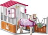 foto van Schleich Horse Club Speelfigurenset - Lusitano en haar Gezellige Paardenstal - Kinderspeeldgoed voor Jongens en Meisjes - vanaf 5 jaar - 12 Onderdelen - 42368