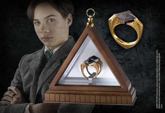 Noble Collection Harry Potter - The Horcrux Ring Replica