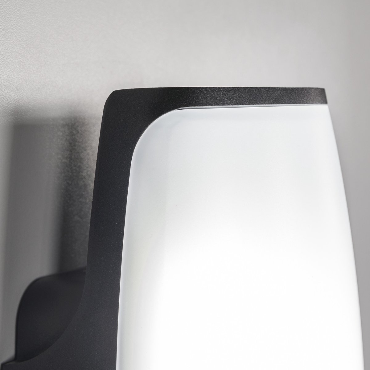 Moderne Buitenwandlamp Zwart incl. LED - Garleds Acreas