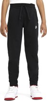 Nike - Sportswear Club Jogger Pants - Zwarte Joggingbroek Kids - 128 - 140 - Zwart