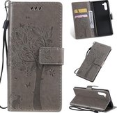 Tree & Cat Pattern Pressed Printing Horizontale Flip PU lederen tas met houder & kaartsleuven & portemonnee & lanyard voor Galaxy Note10 (grijs)