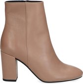 Manfield - Dames - Taupe enkellaarsjes met hak - Maat 39