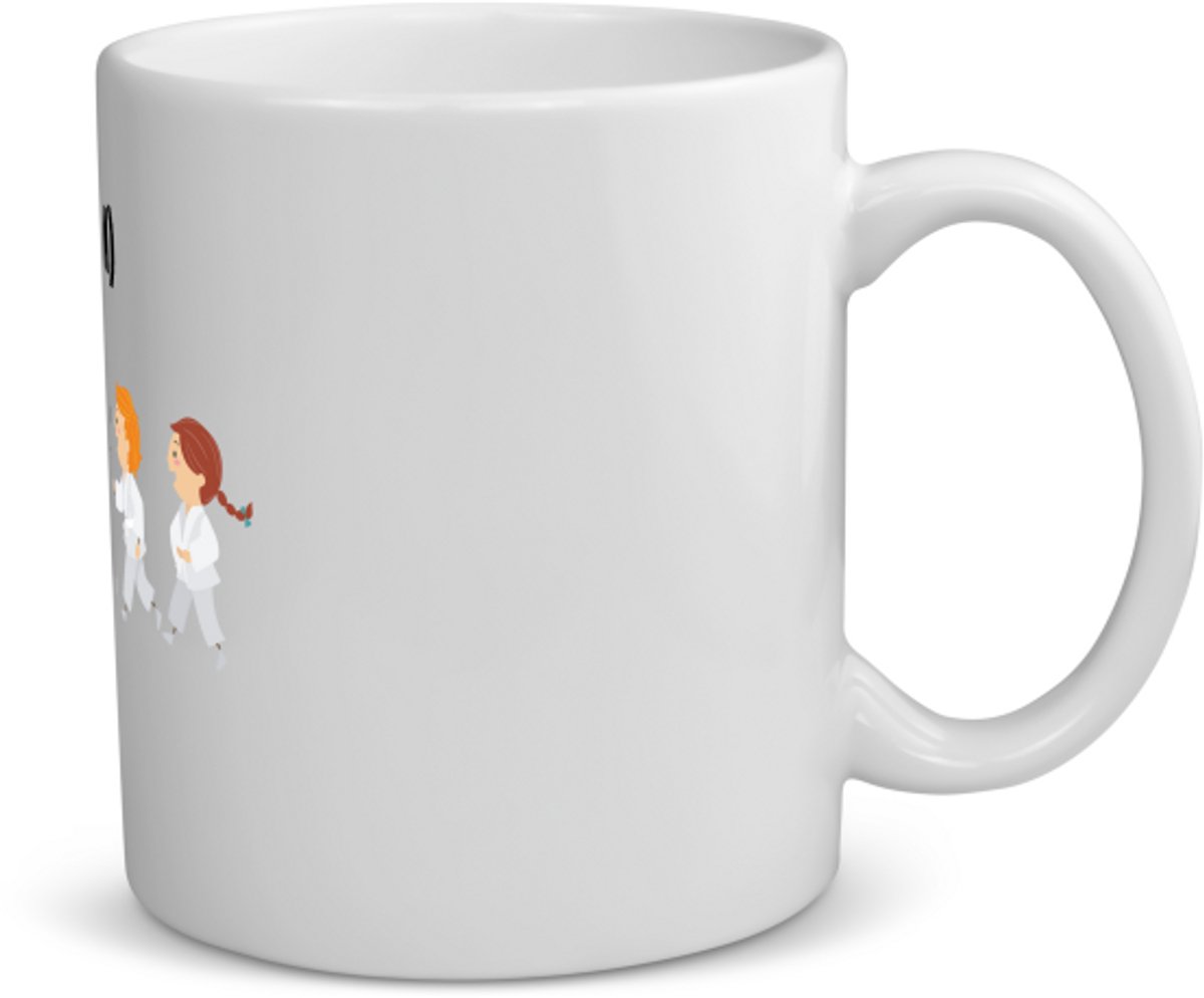 Akyol - karate met eigen naam koffiemok - theemok - Sport - karateka - sport - 350 ML inhoud