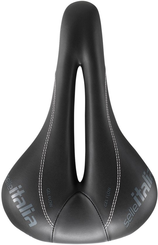Zwart Selle Italia "GEL FLOW" fietszadel met uitgesproken zadelpen en witte stiksels.