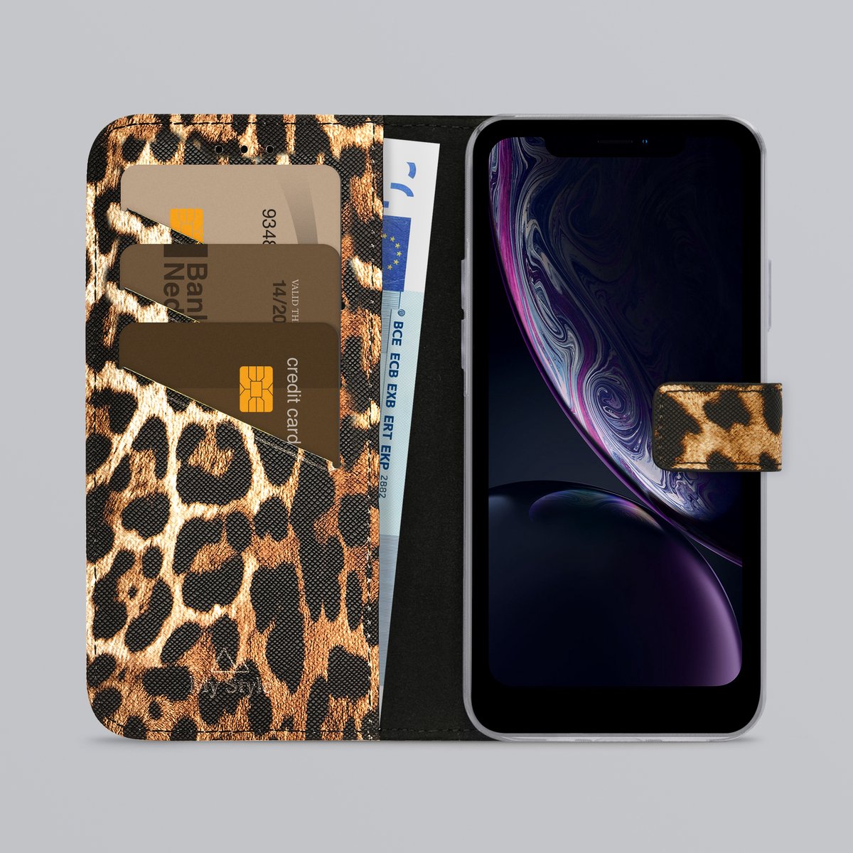 My Style Telefoonhoesje geschikt voor Apple iPhone 11 Hoesje | My Style Flex Wallet Bookcase Portemonnee | Pasjeshouder voor 3 Pasjes | Telefoonhoesje voor Pinpas / OV Kaart / Rijbewijs - Wild Leopard | Bruin